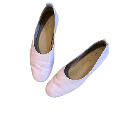 Everlane Italian Leather Day Glove. Special Edition Color Pale Pink. Size 8 - Picture 7 of 7